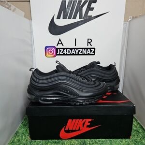 Nike Air Max 97 Triple Black Anthracite Size 8 DH8016-002 Women's (6.5 mens). No